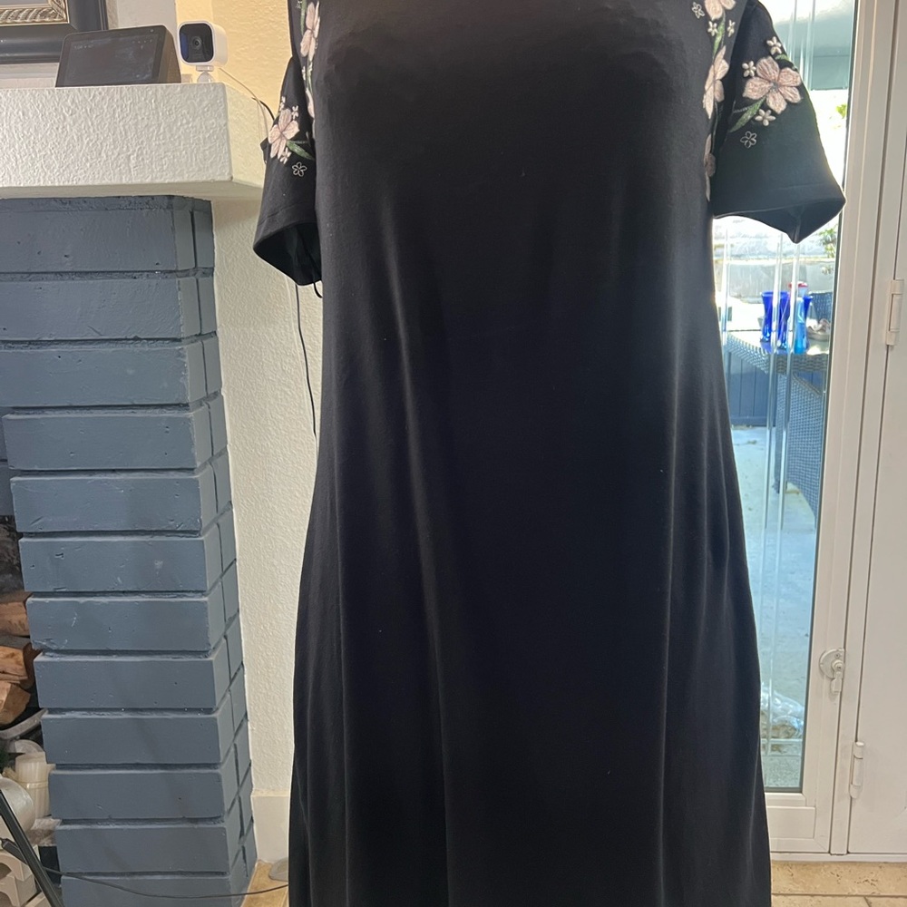 Elegant Black Floral Dress